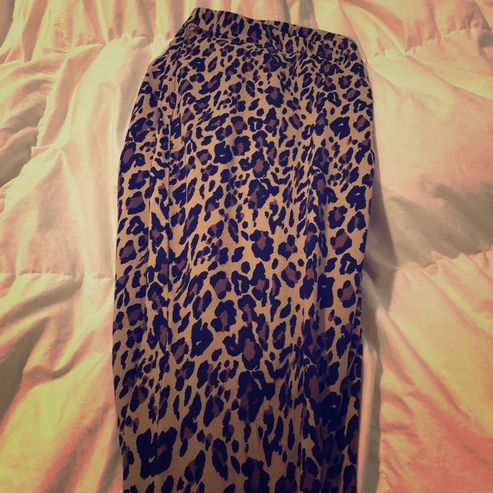Torrid Leopard Print Leggings Size 3